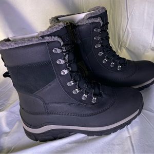 Brand new all in motion snow boots